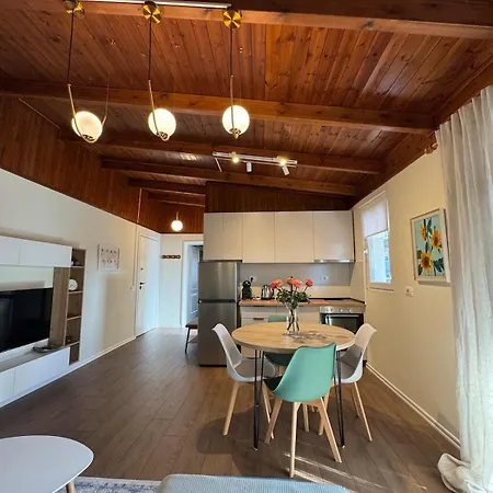 Ados Loft Center Tirana