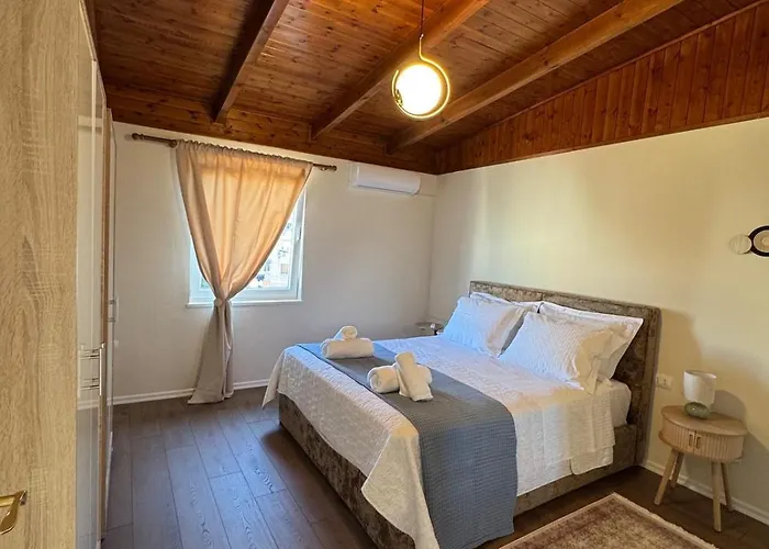 Ados Loft Center Tirana